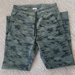 BEVY FLOG Shely Dark Green Black Camouflage Camo Drawstring Pant, Size 27